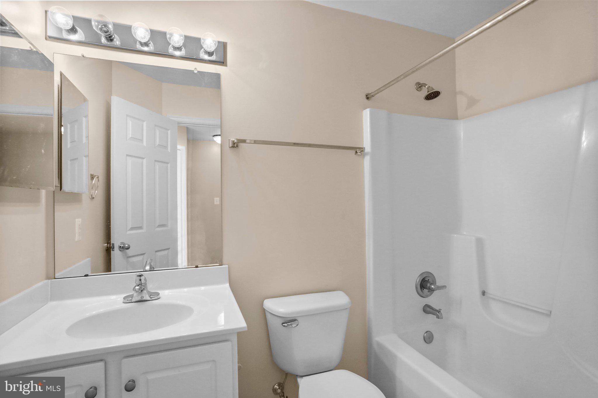 FLETCHER'S GROVE - Residential