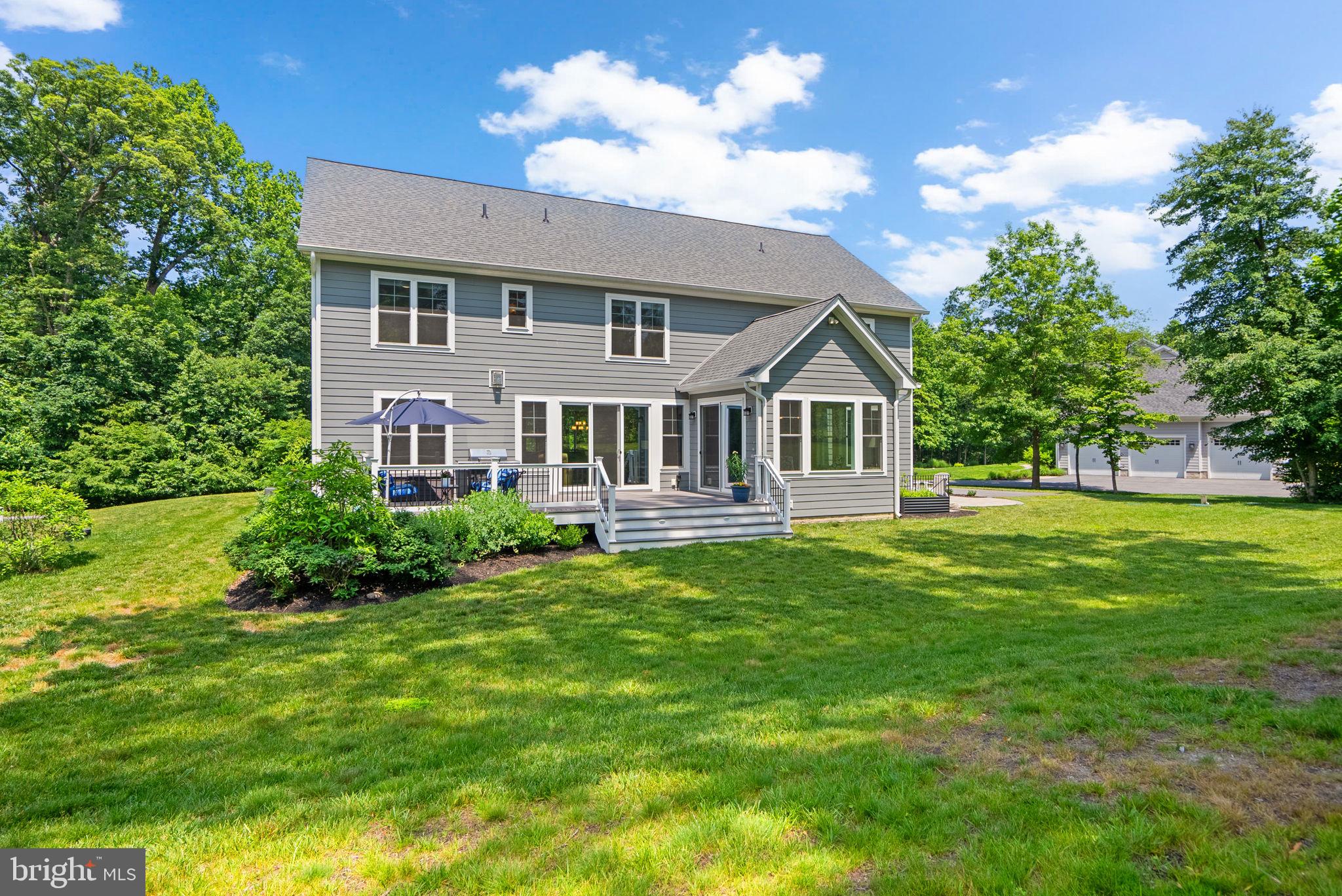 904 MISTY MANOR LANE