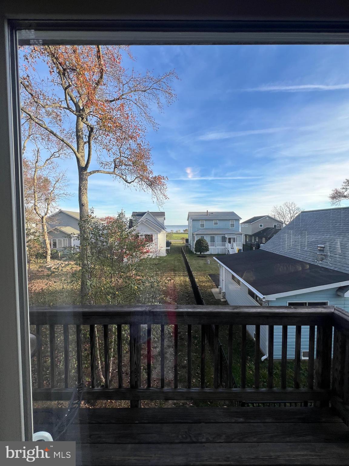 FRANKLIN MANOR BEACH - Residential Lease