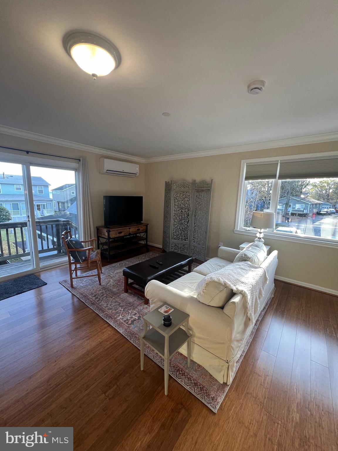 FRANKLIN MANOR BEACH - Residential Lease