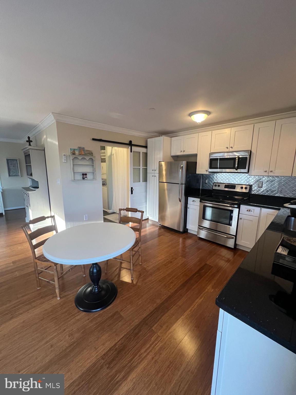 FRANKLIN MANOR BEACH - Residential Lease