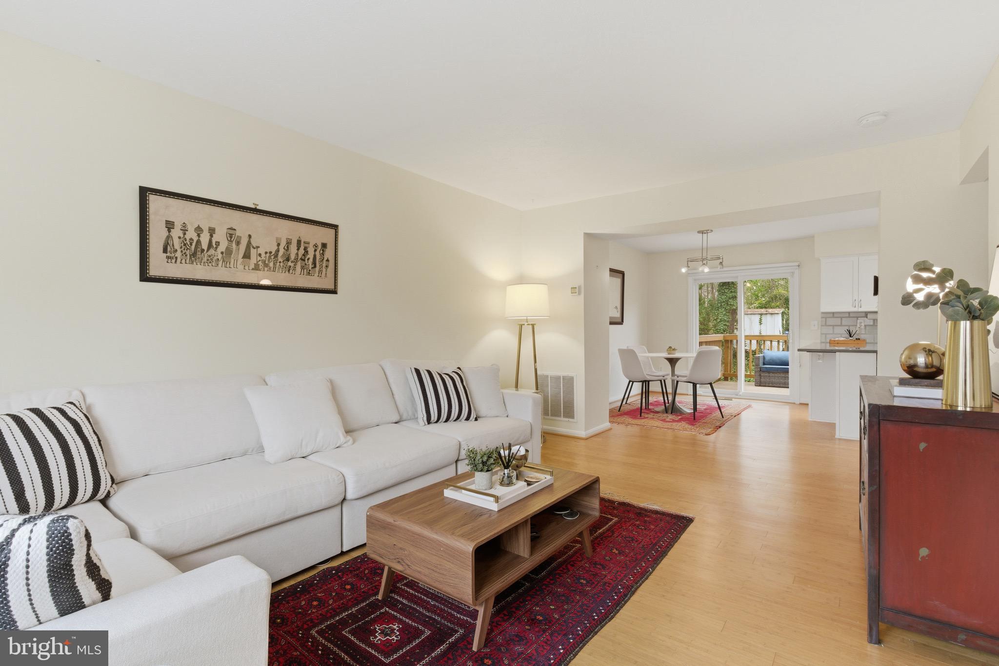 517 PICKWICK VILLAGE WAY