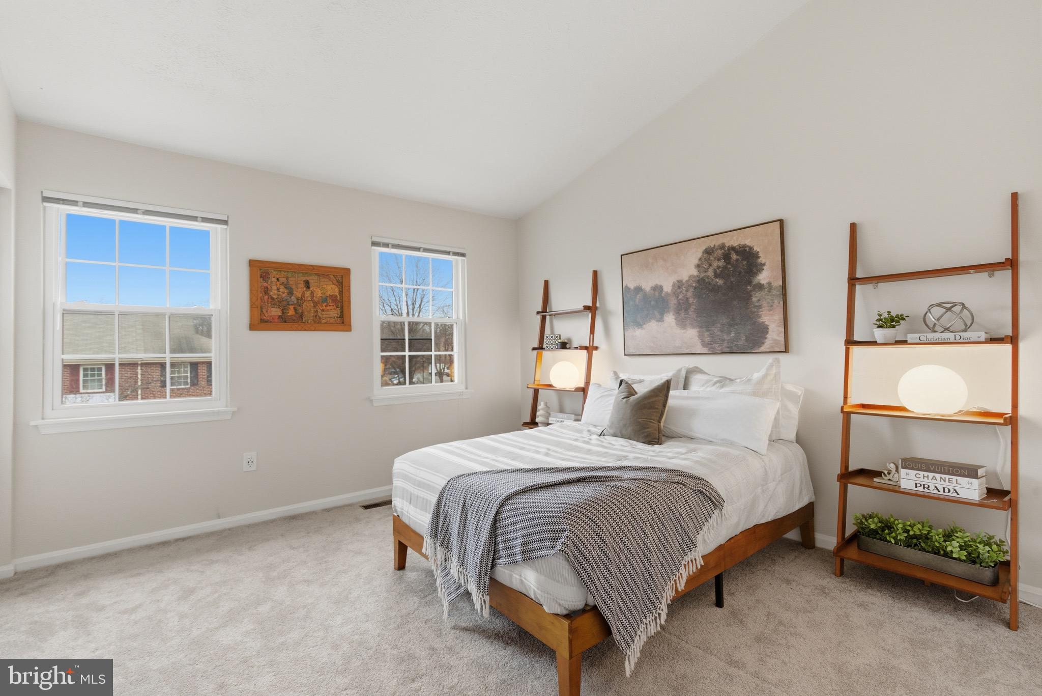 PICKWICK VILLAGE - Residential