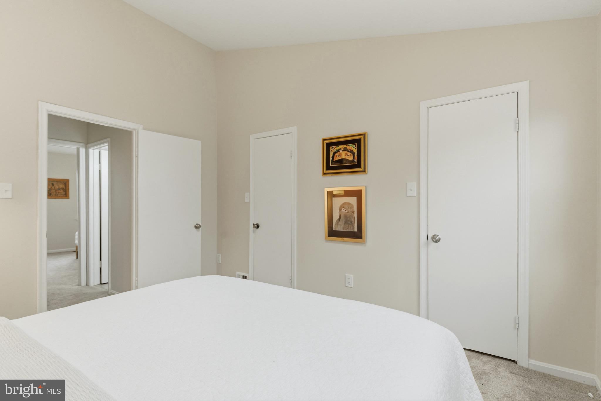 PICKWICK VILLAGE - Residential