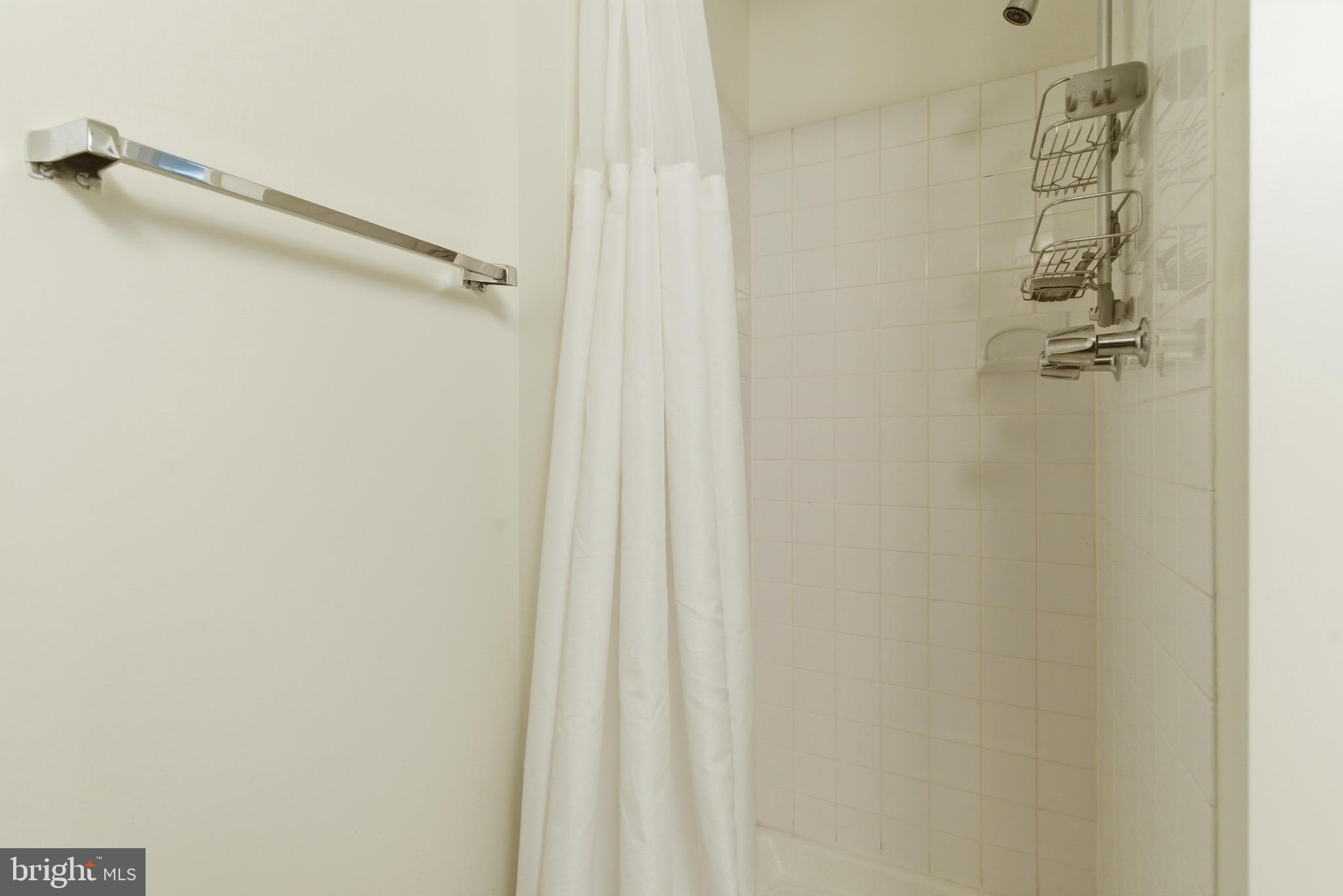 PICKWICK VILLAGE - Residential