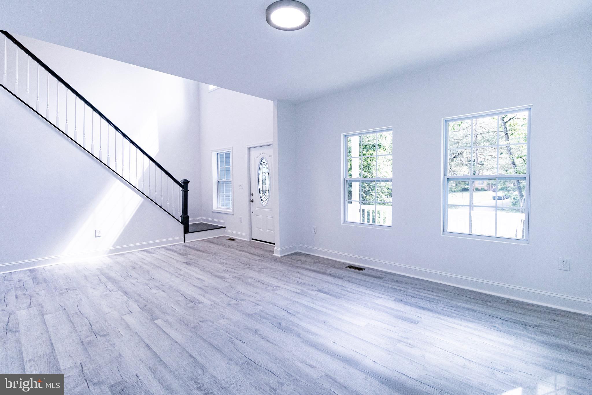 LAKE OF THE WOODS - Residential