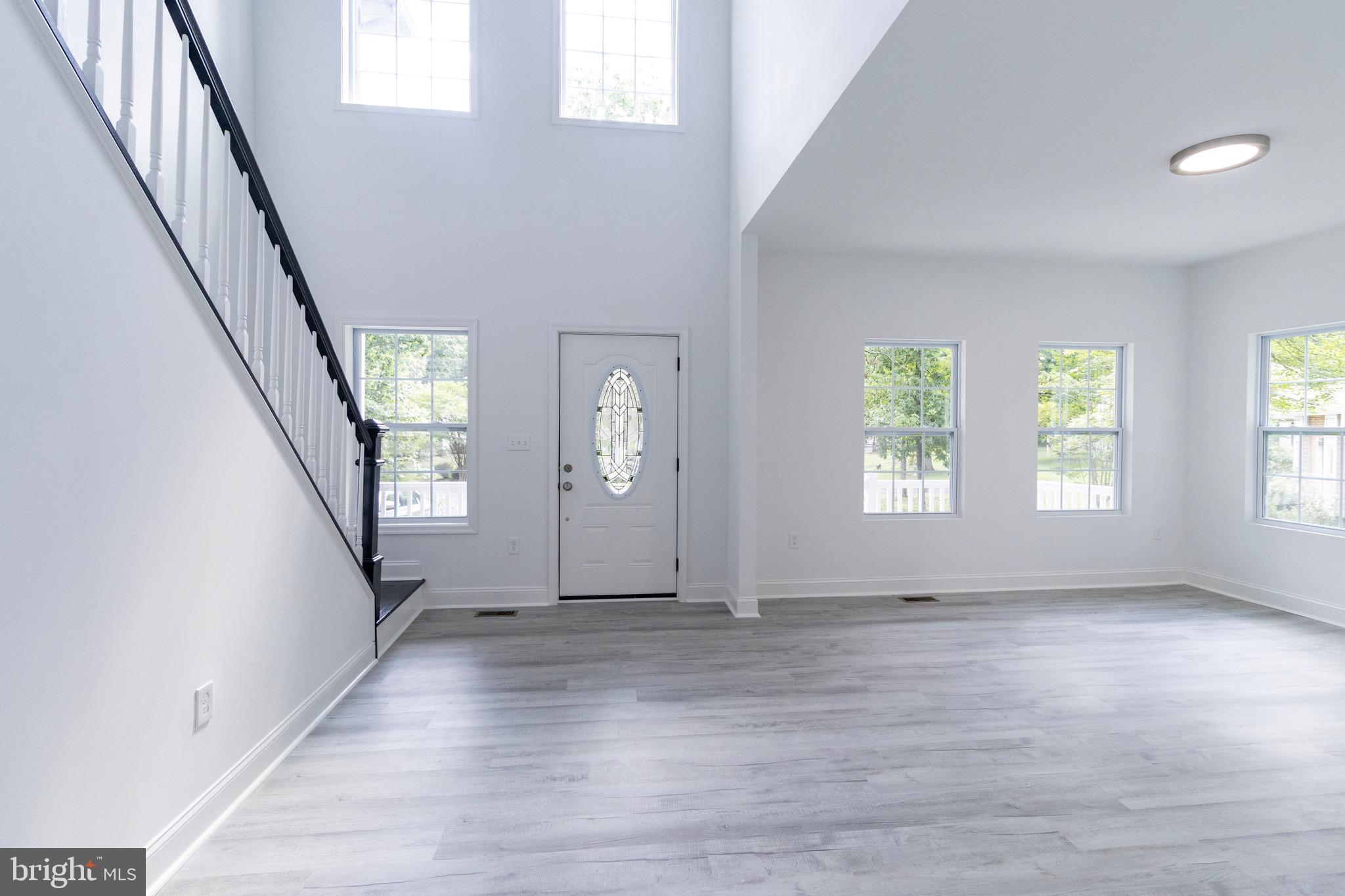 LAKE OF THE WOODS - Residential