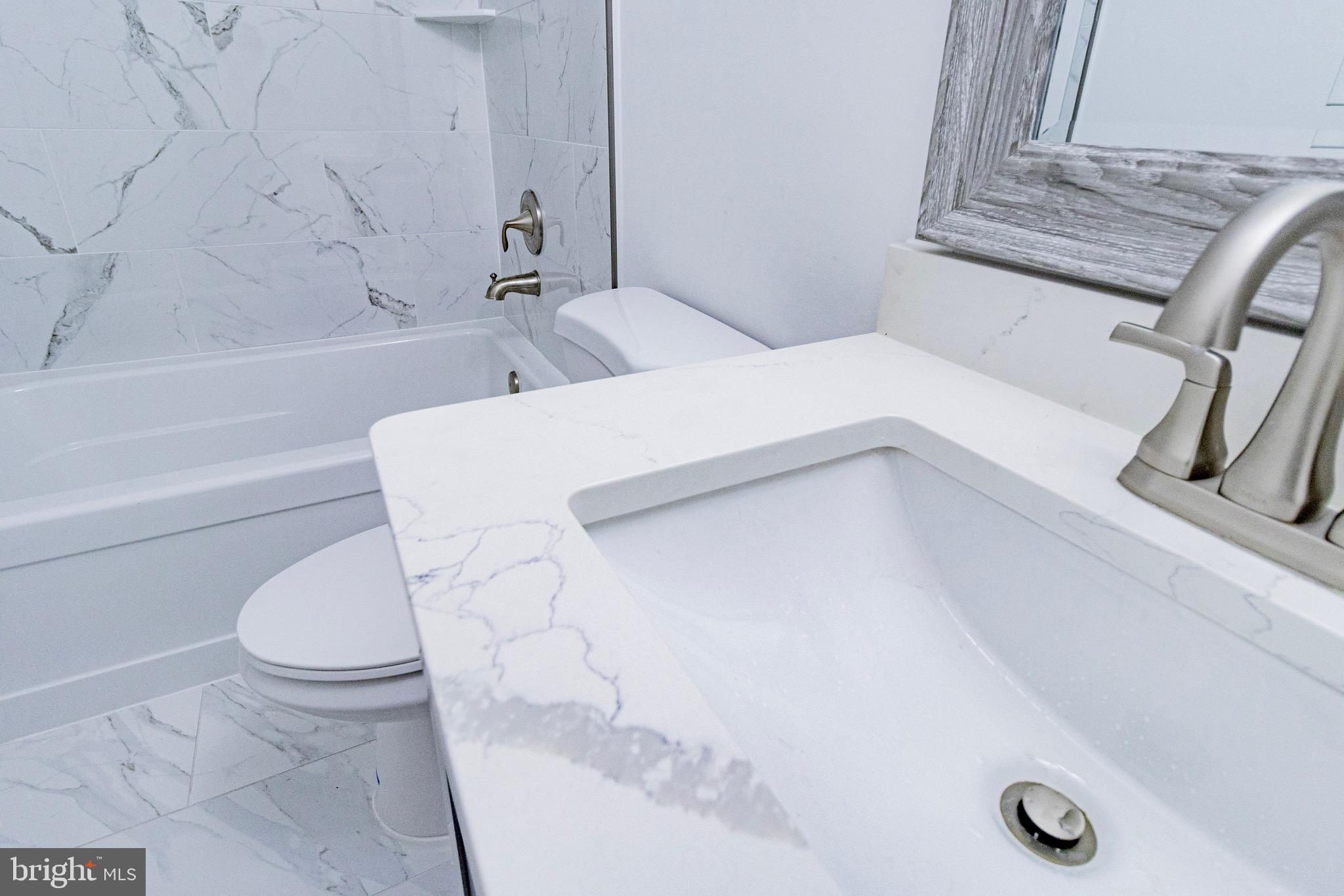 LAKE OF THE WOODS - Residential