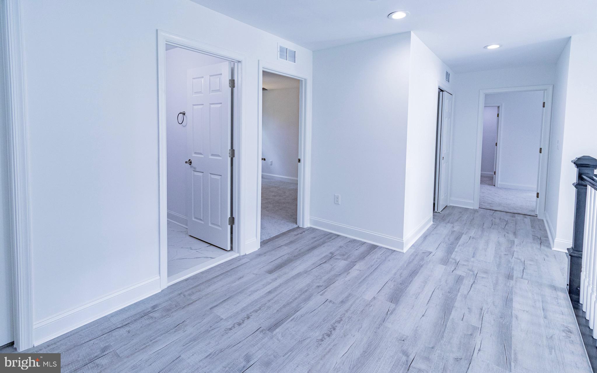 LAKE OF THE WOODS - Residential