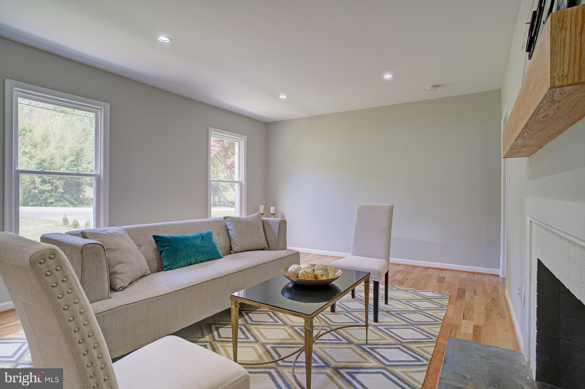 FORT WASHINGTON - Residential