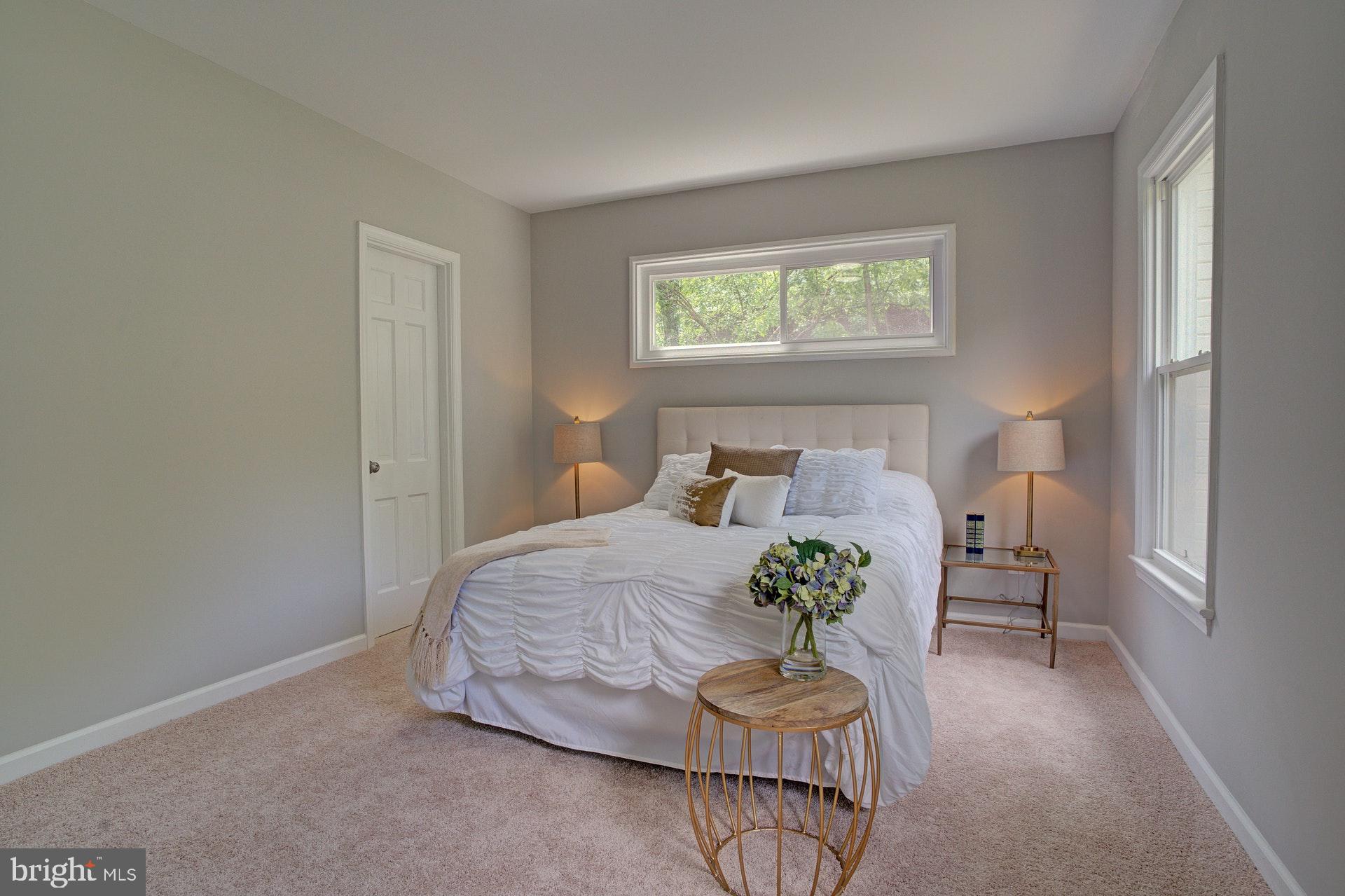 FORT WASHINGTON - Residential