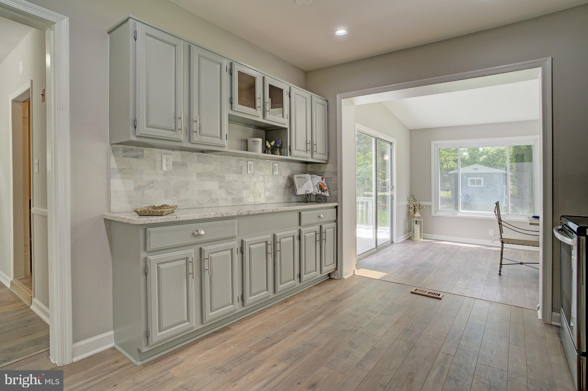 FORT WASHINGTON - Residential