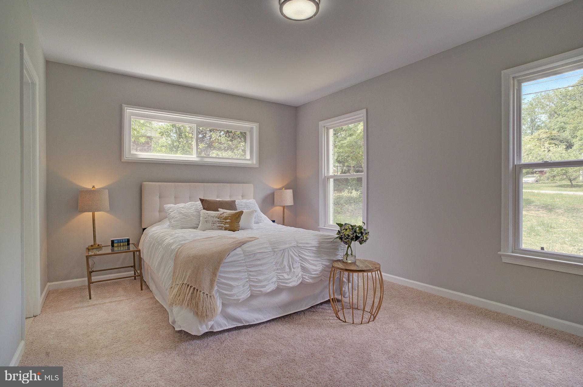 FORT WASHINGTON - Residential