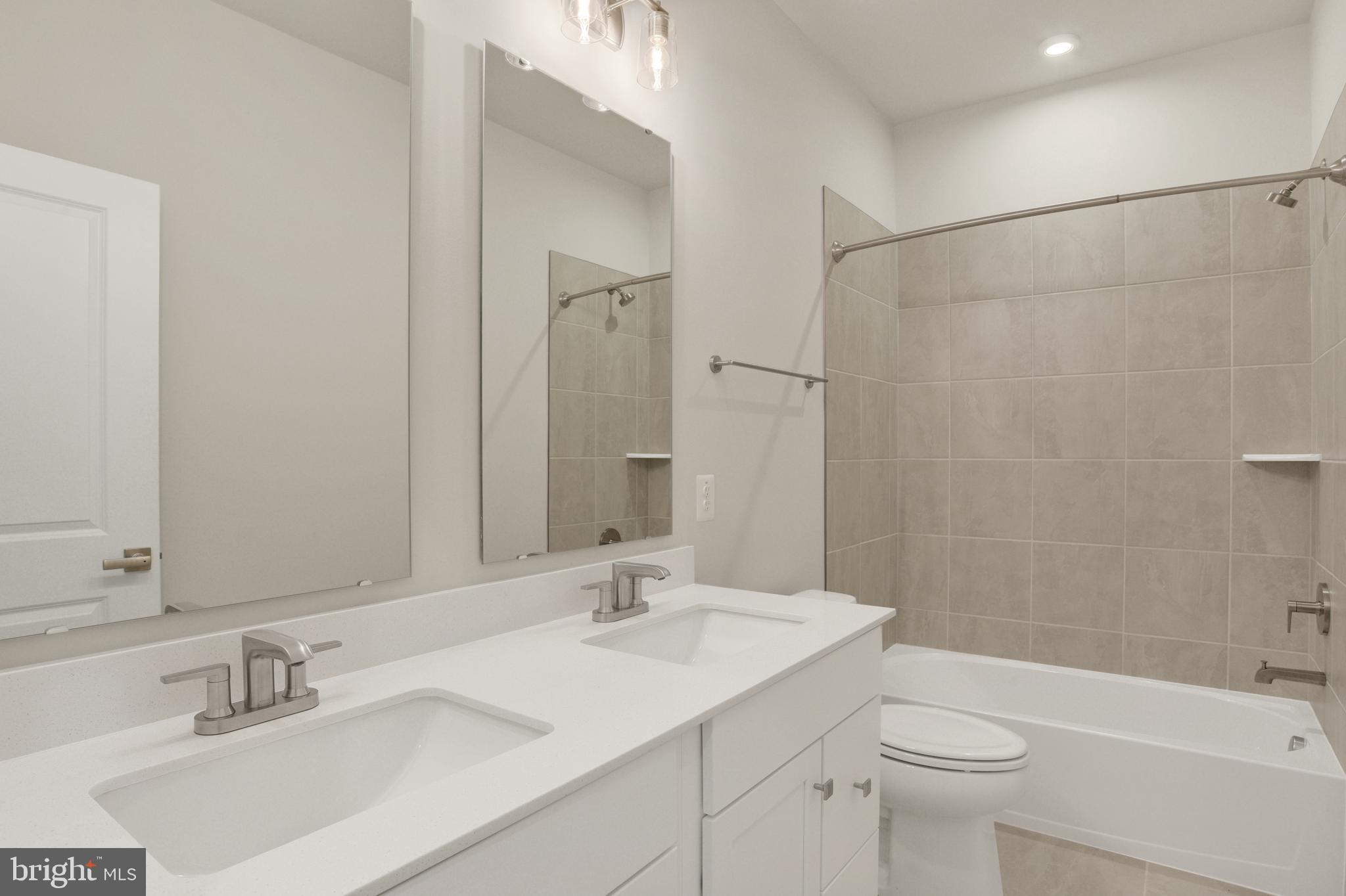 EAST PENNSBORO - Residential