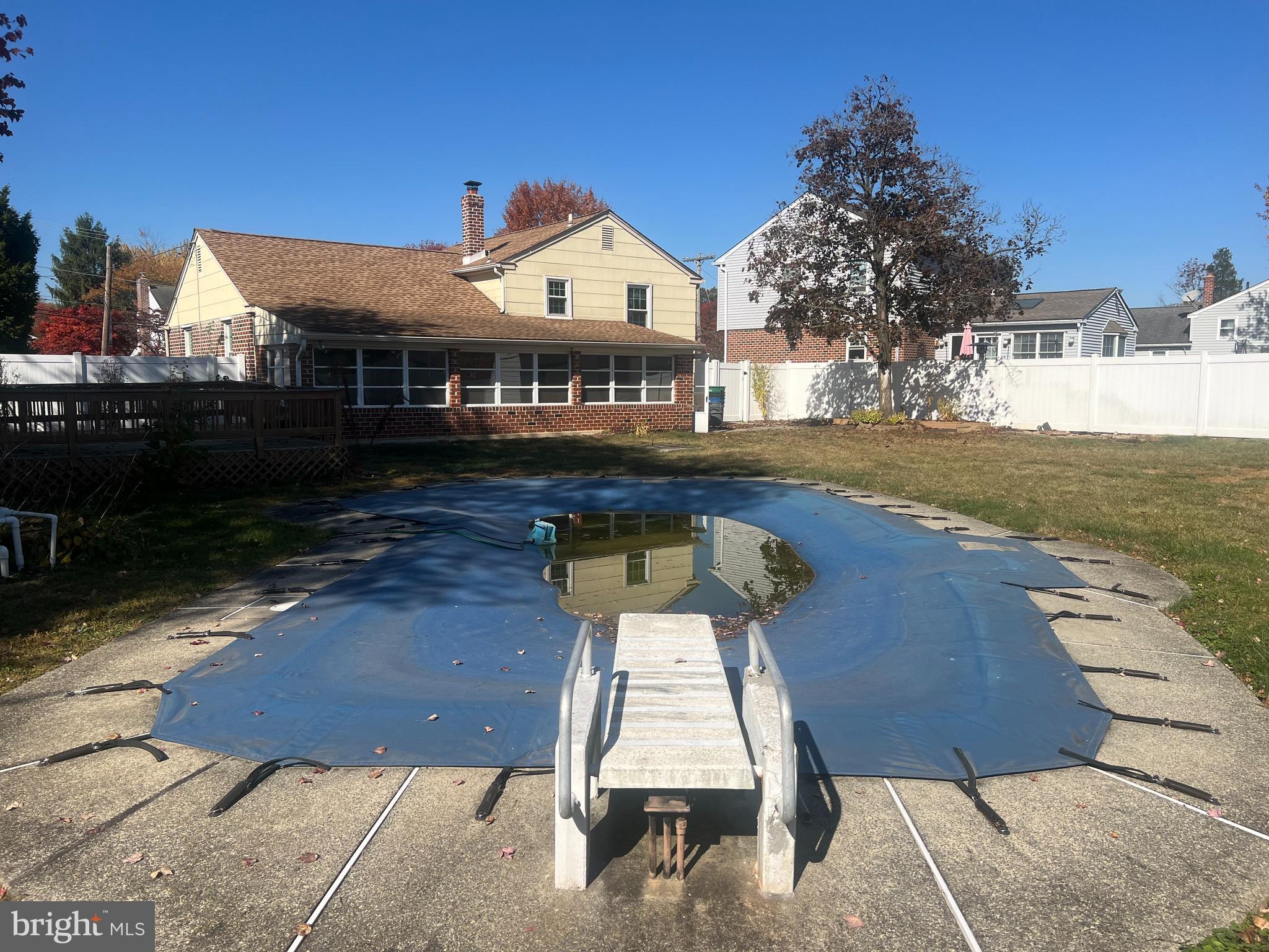 CAMELOT ESTS - Residential