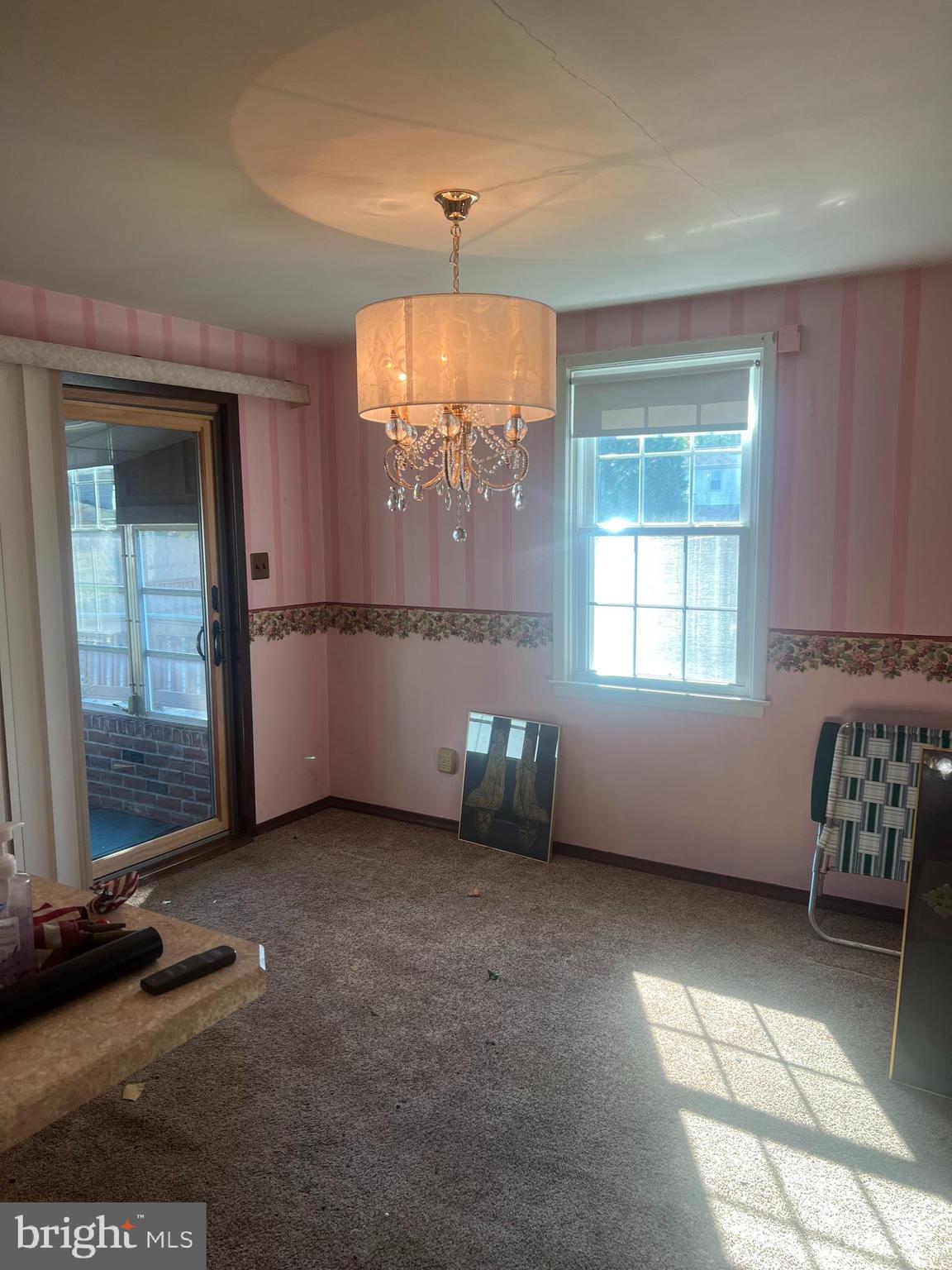 CAMELOT ESTS - Residential