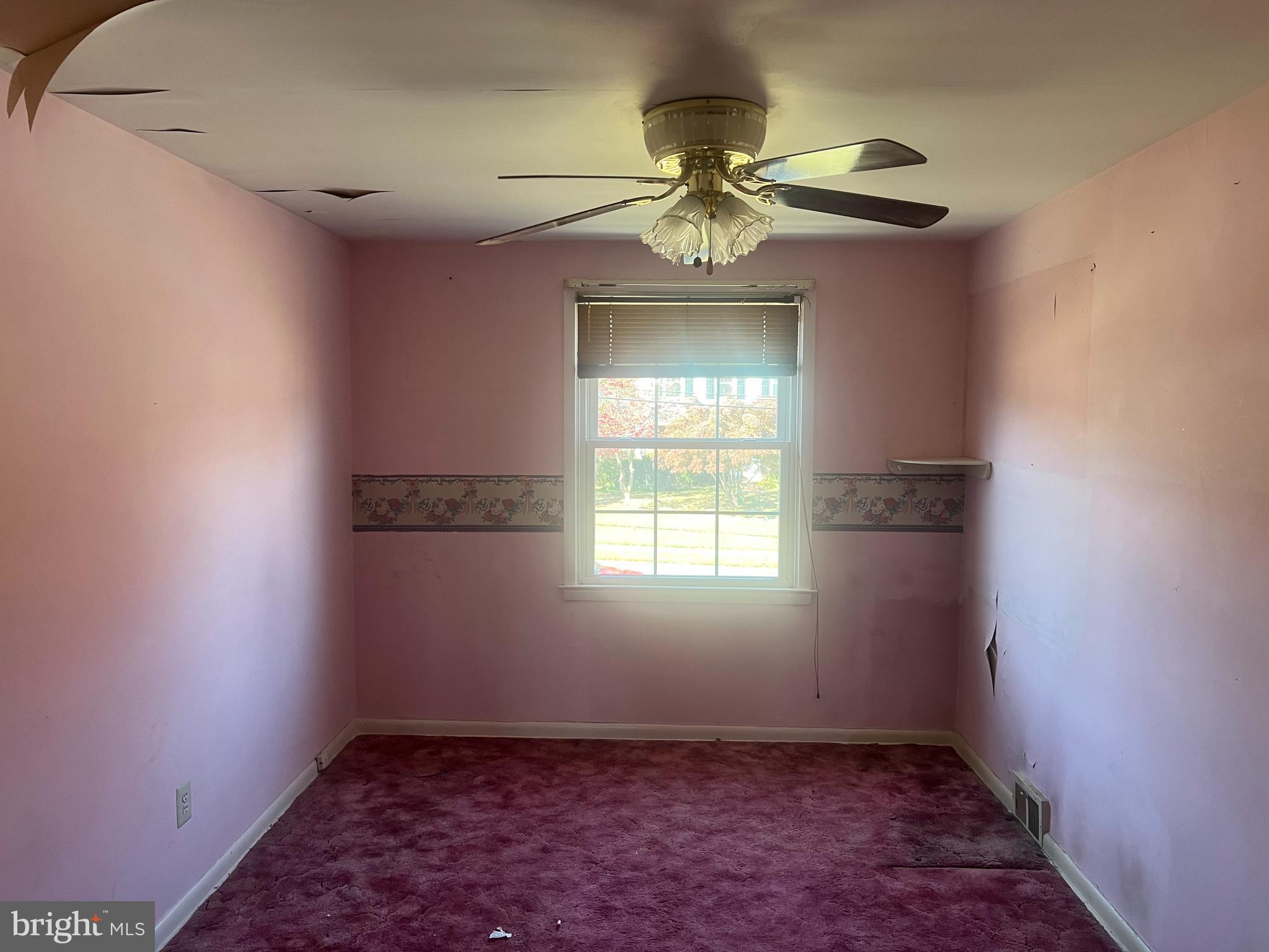 CAMELOT ESTS - Residential