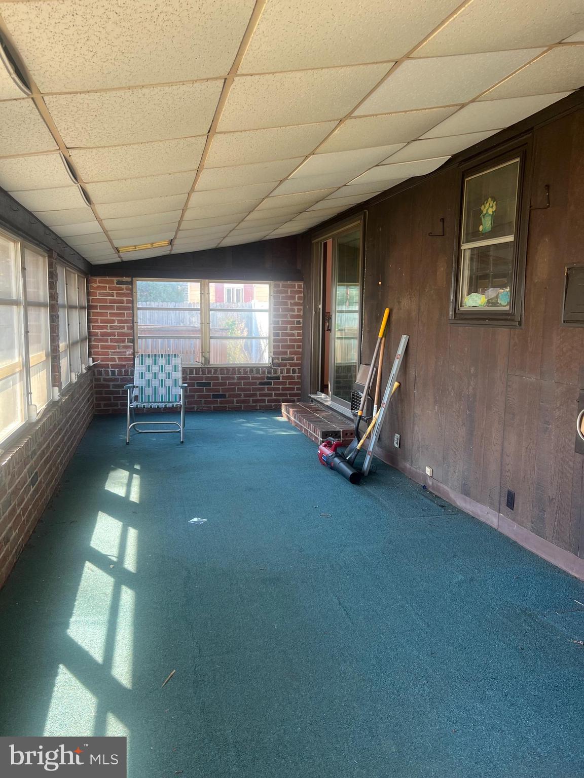 CAMELOT ESTS - Residential