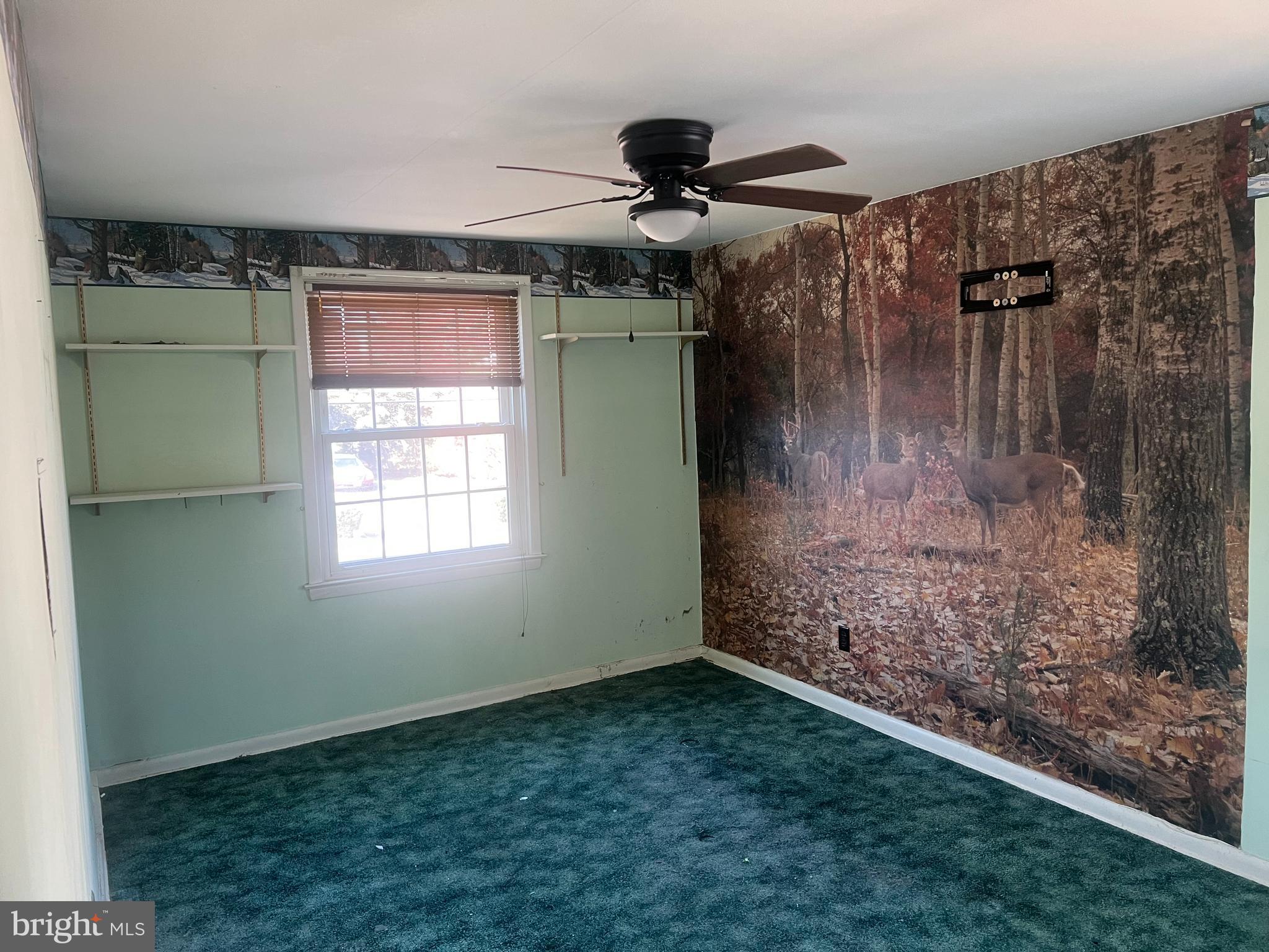 CAMELOT ESTS - Residential