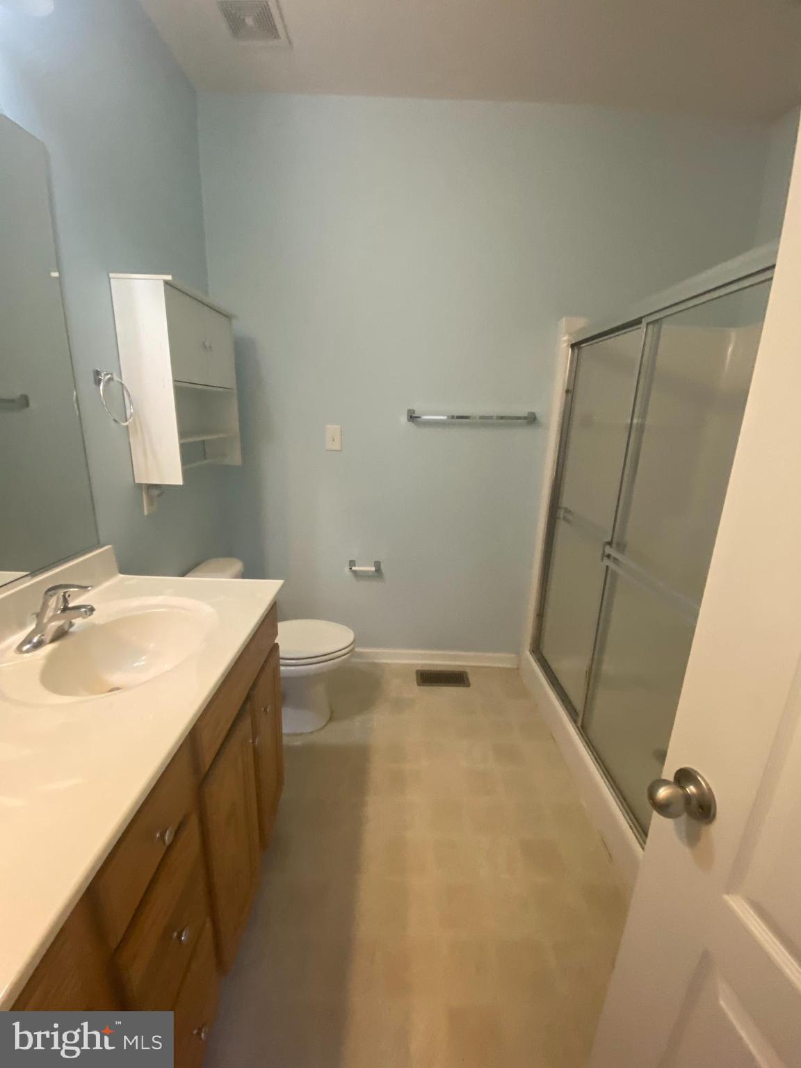 ARCHERS ROCK - Residential Lease