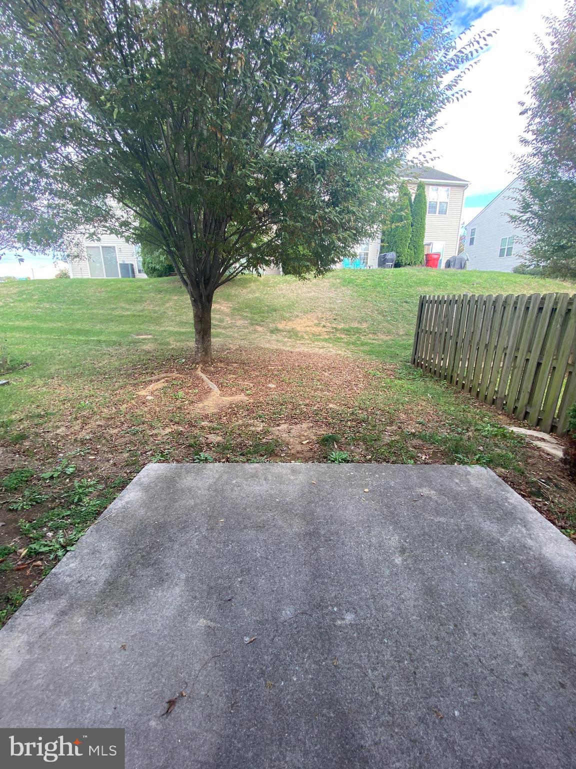 ARCHERS ROCK - Residential Lease