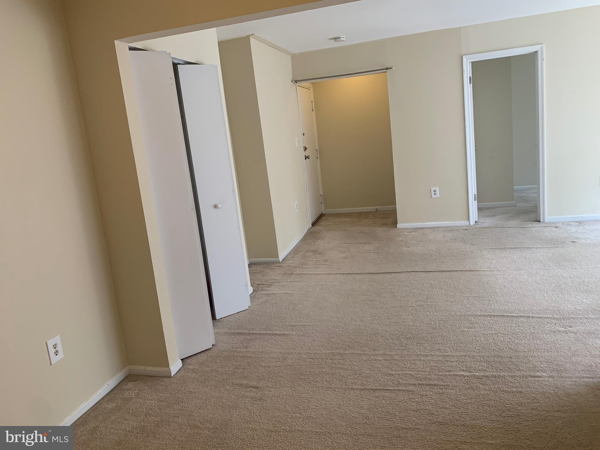 PLYMOUTH GARDENS - Residential Lease