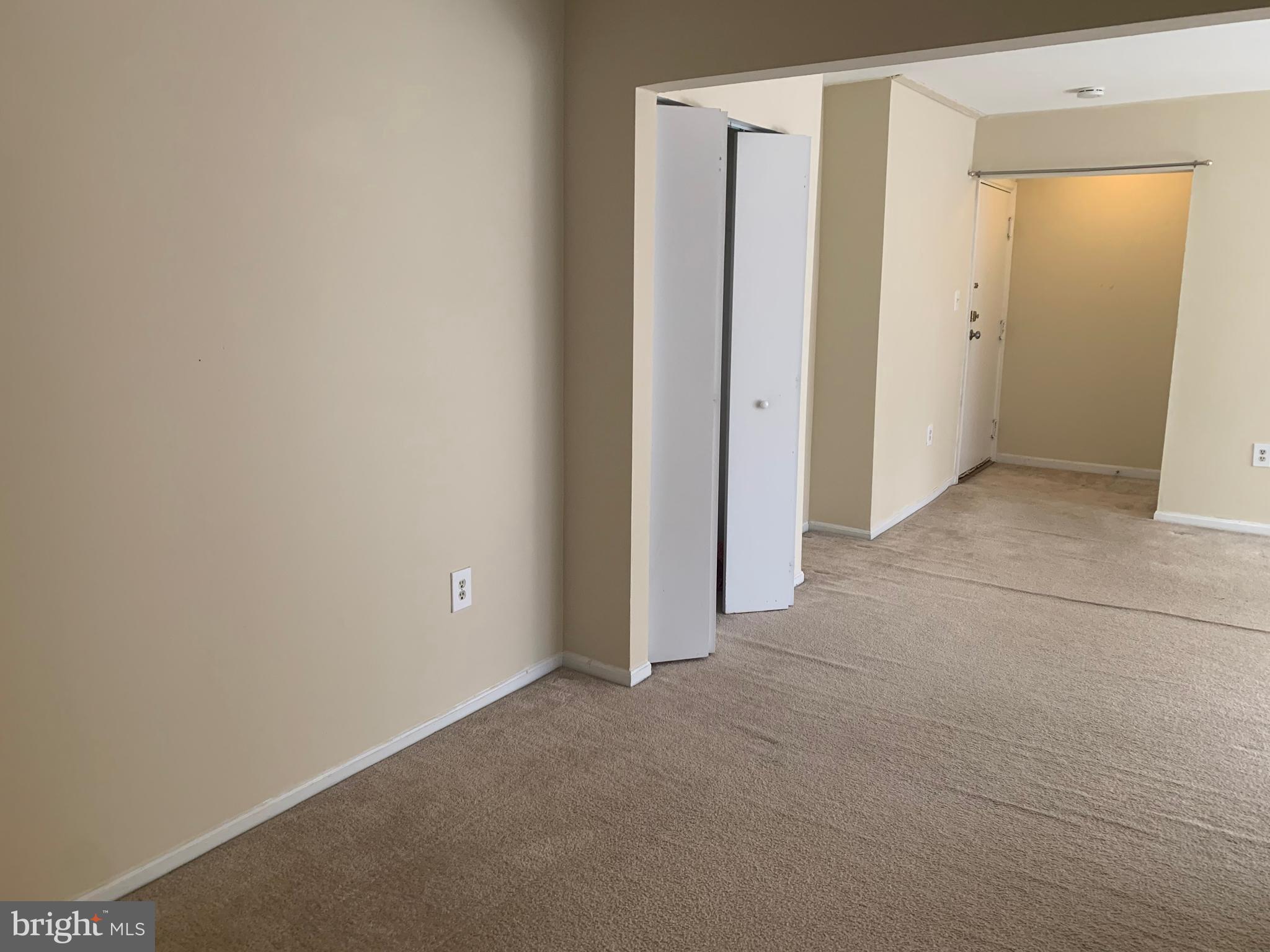 PLYMOUTH GARDENS - Residential Lease