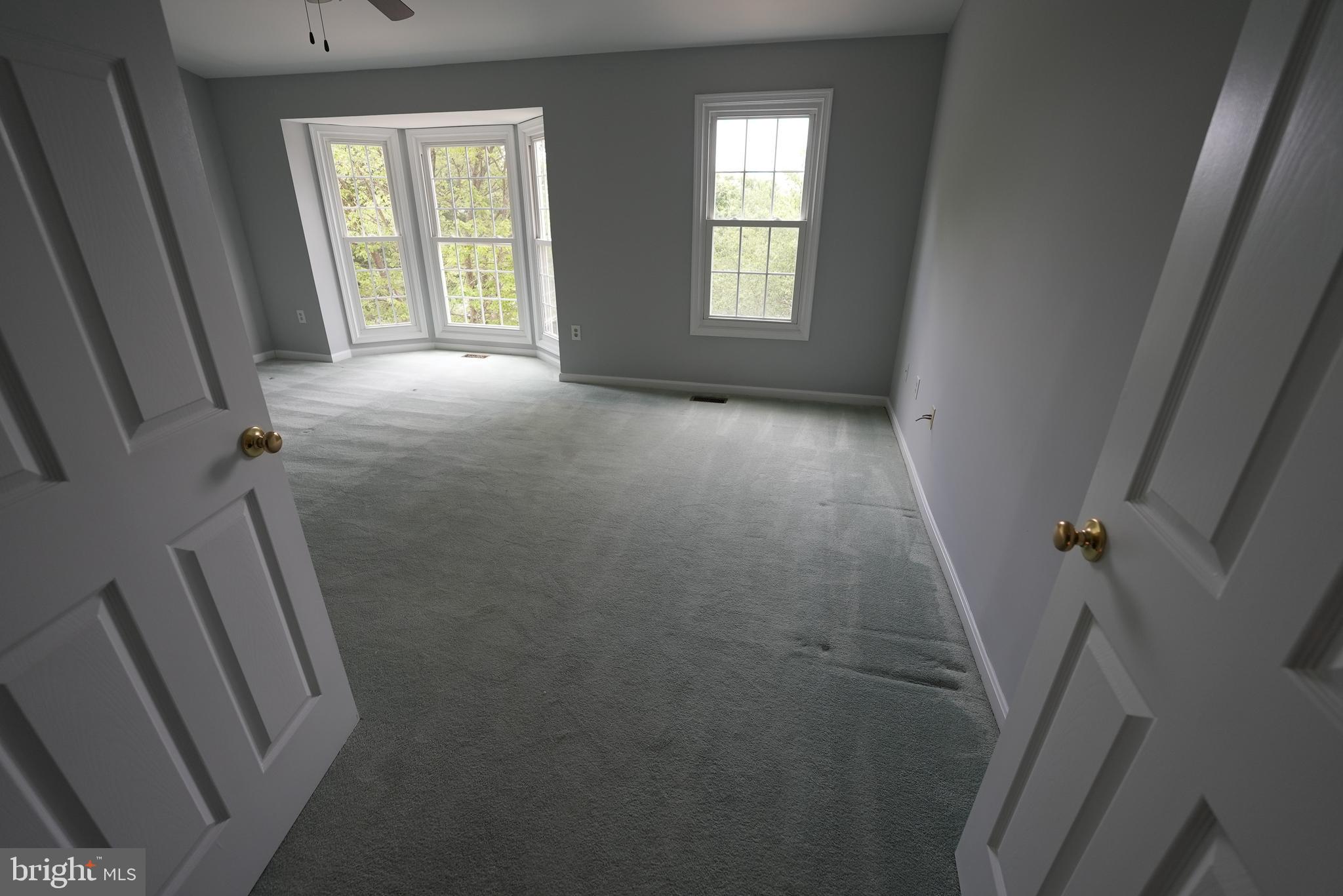 KINGSTOWNE - Residential Lease