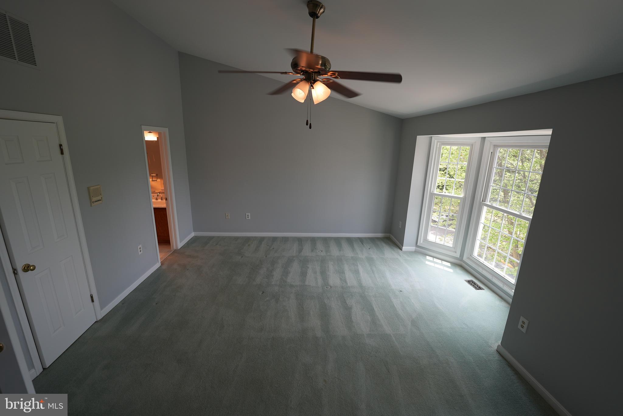 KINGSTOWNE - Residential Lease