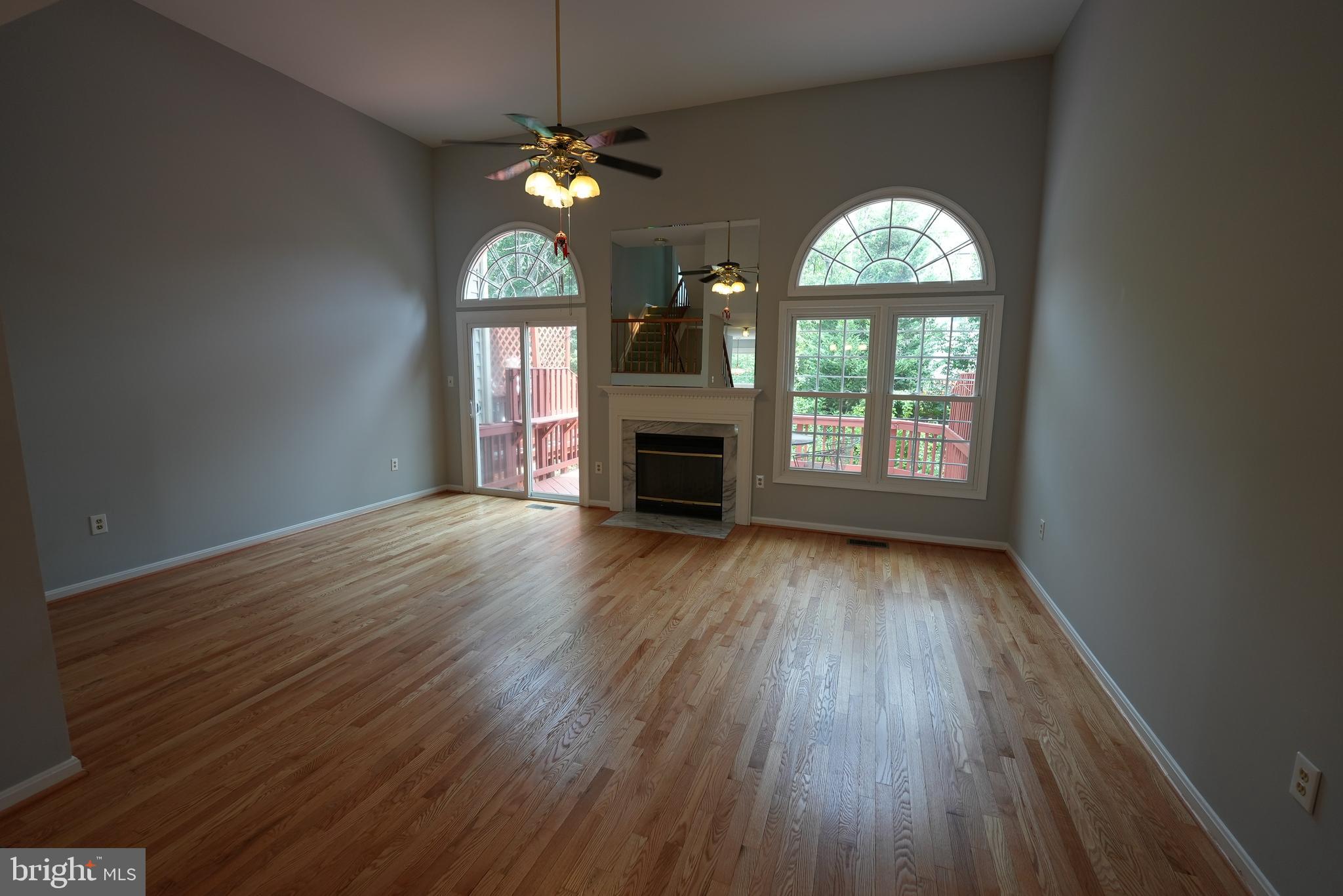 KINGSTOWNE - Residential Lease