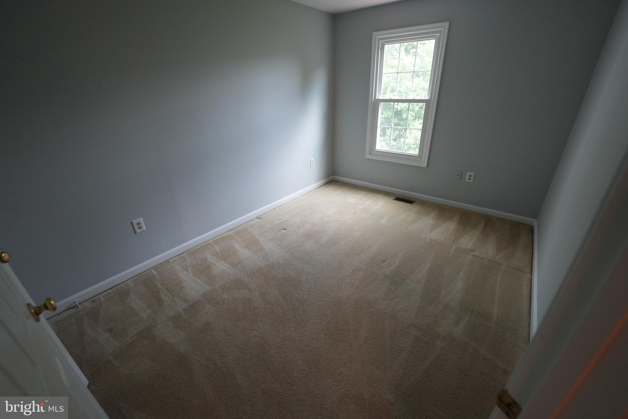 KINGSTOWNE - Residential Lease