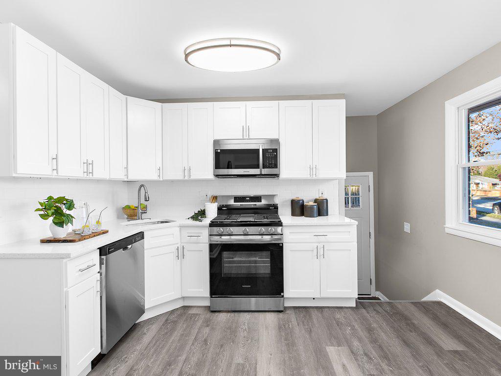 STONEWOOD - Residential