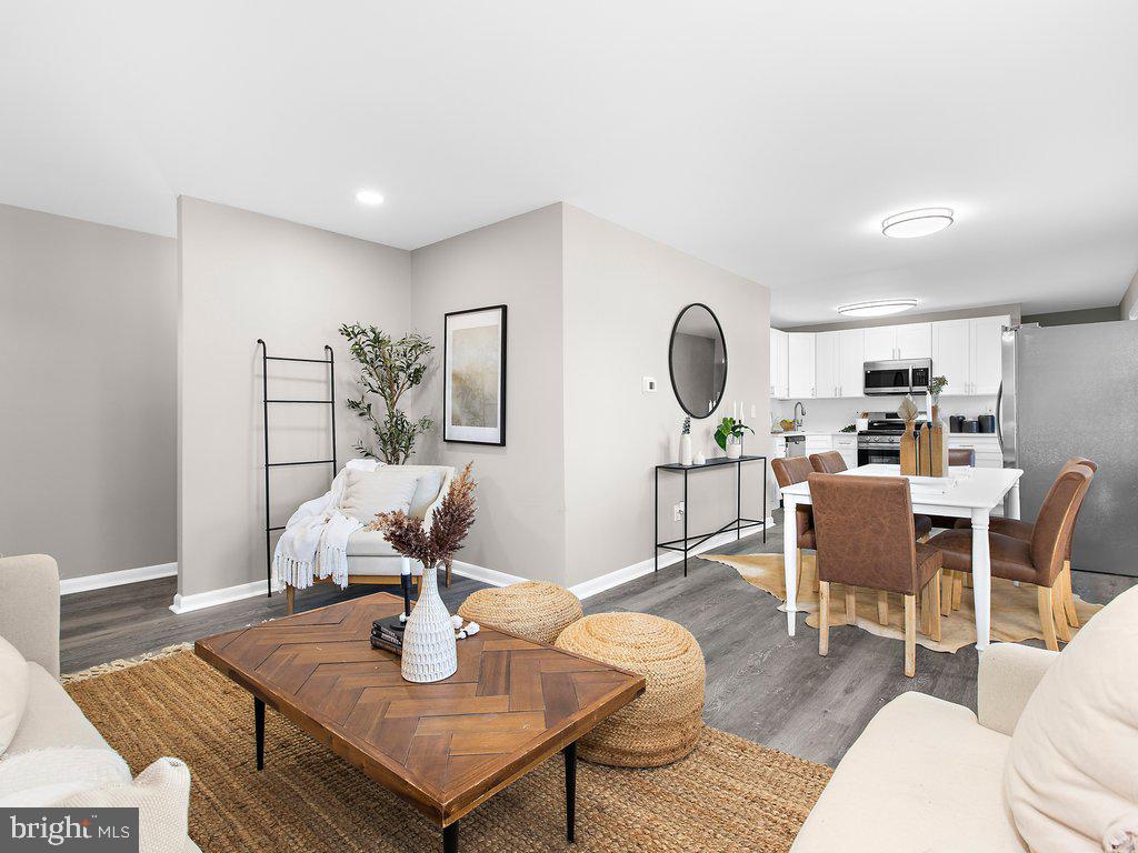 STONEWOOD - Residential