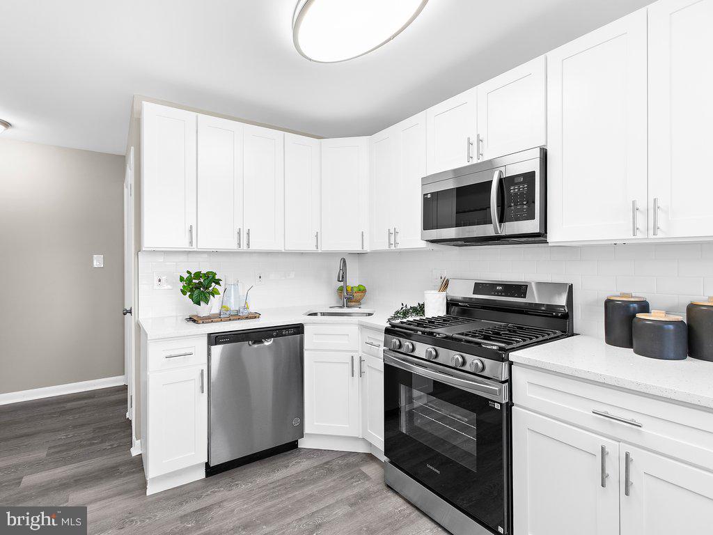 STONEWOOD - Residential