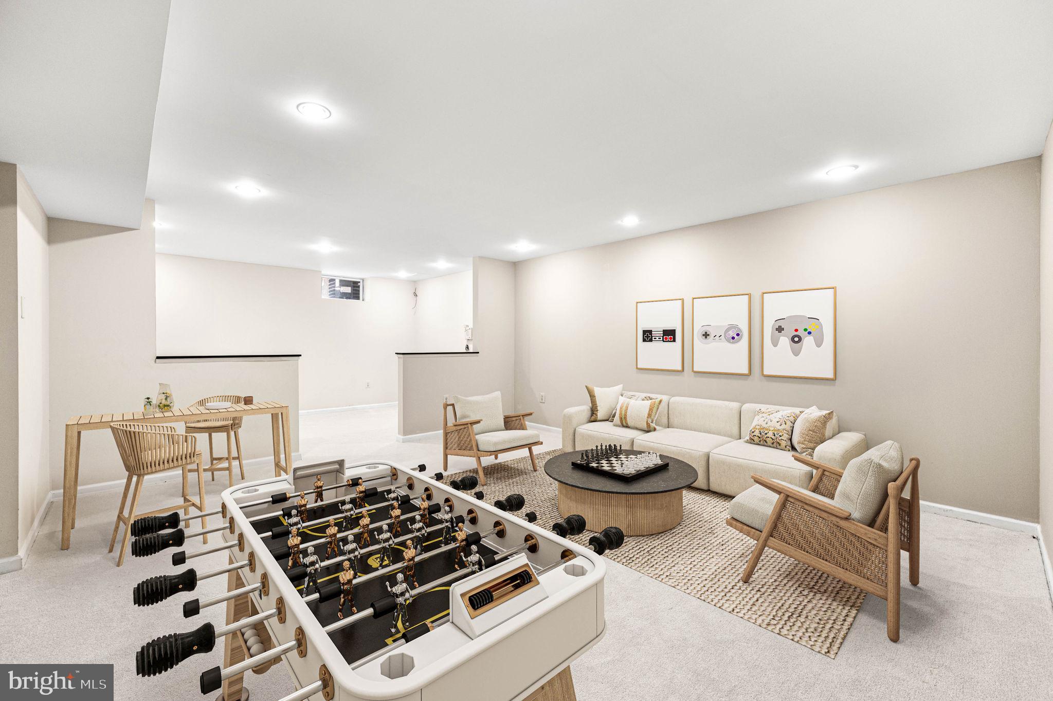 CHARLESTOWN OAKS - Residential Lease