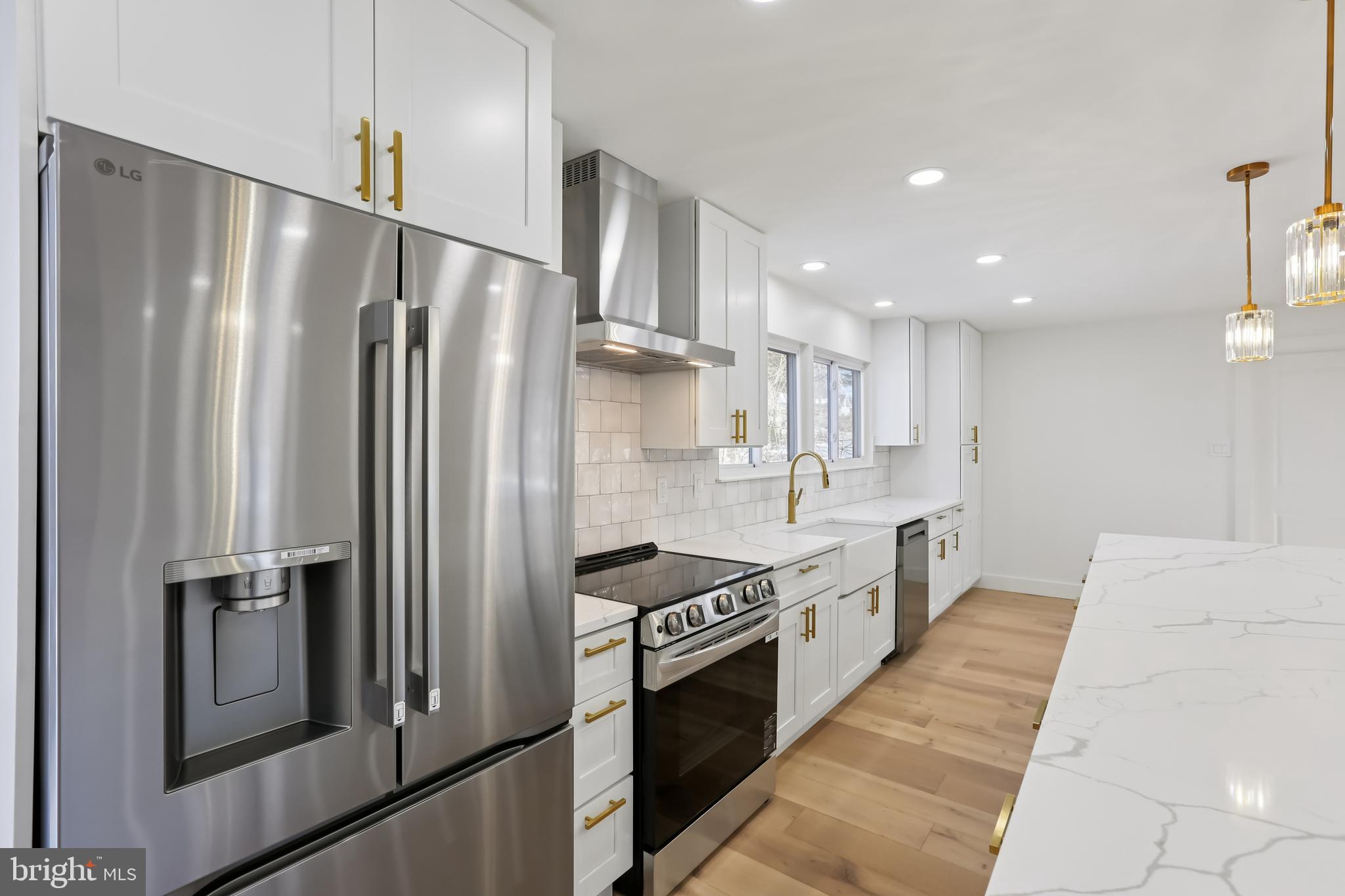 VILLAGE OF HICKORY RIDGE - Residential