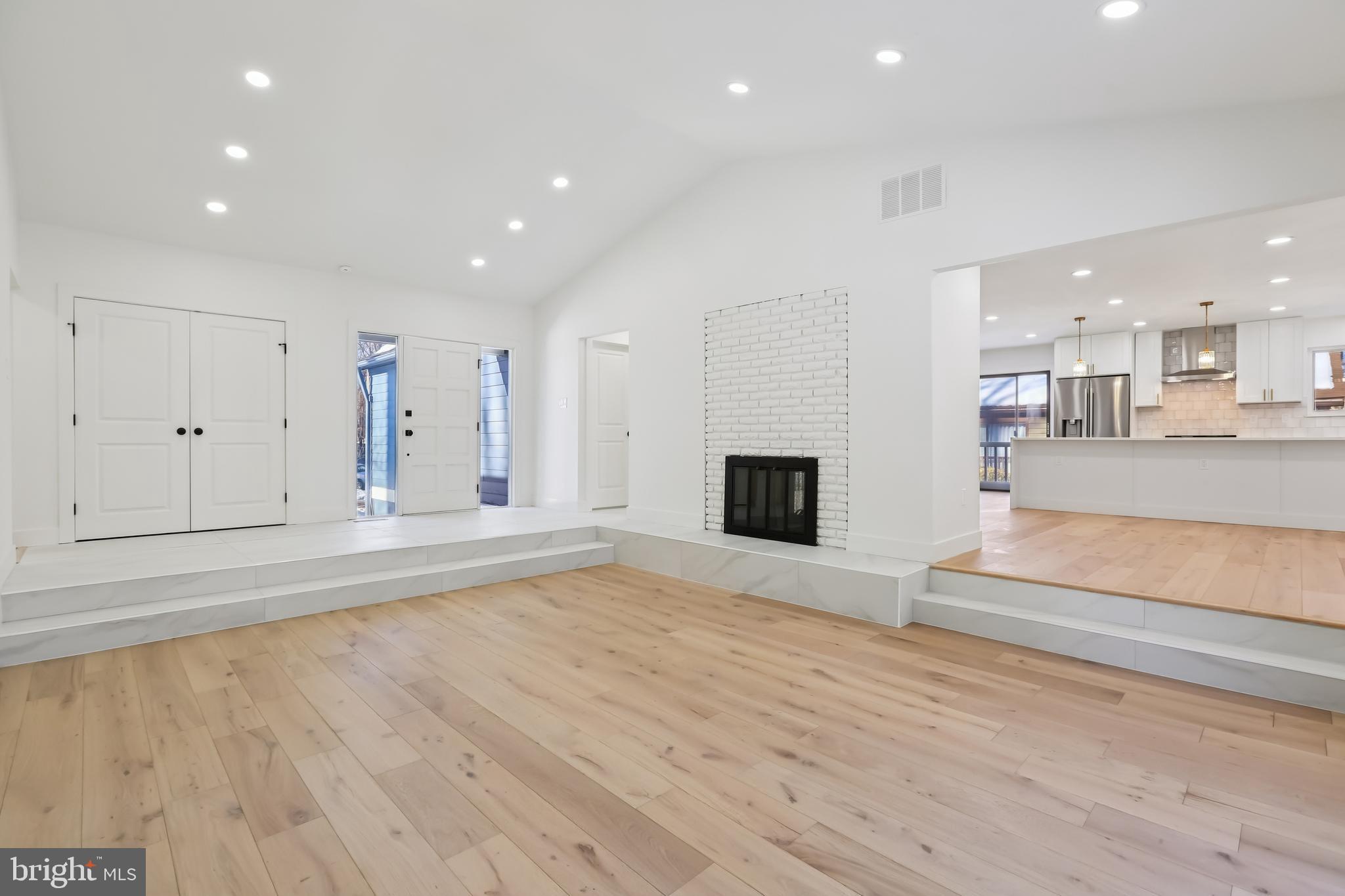 VILLAGE OF HICKORY RIDGE - Residential