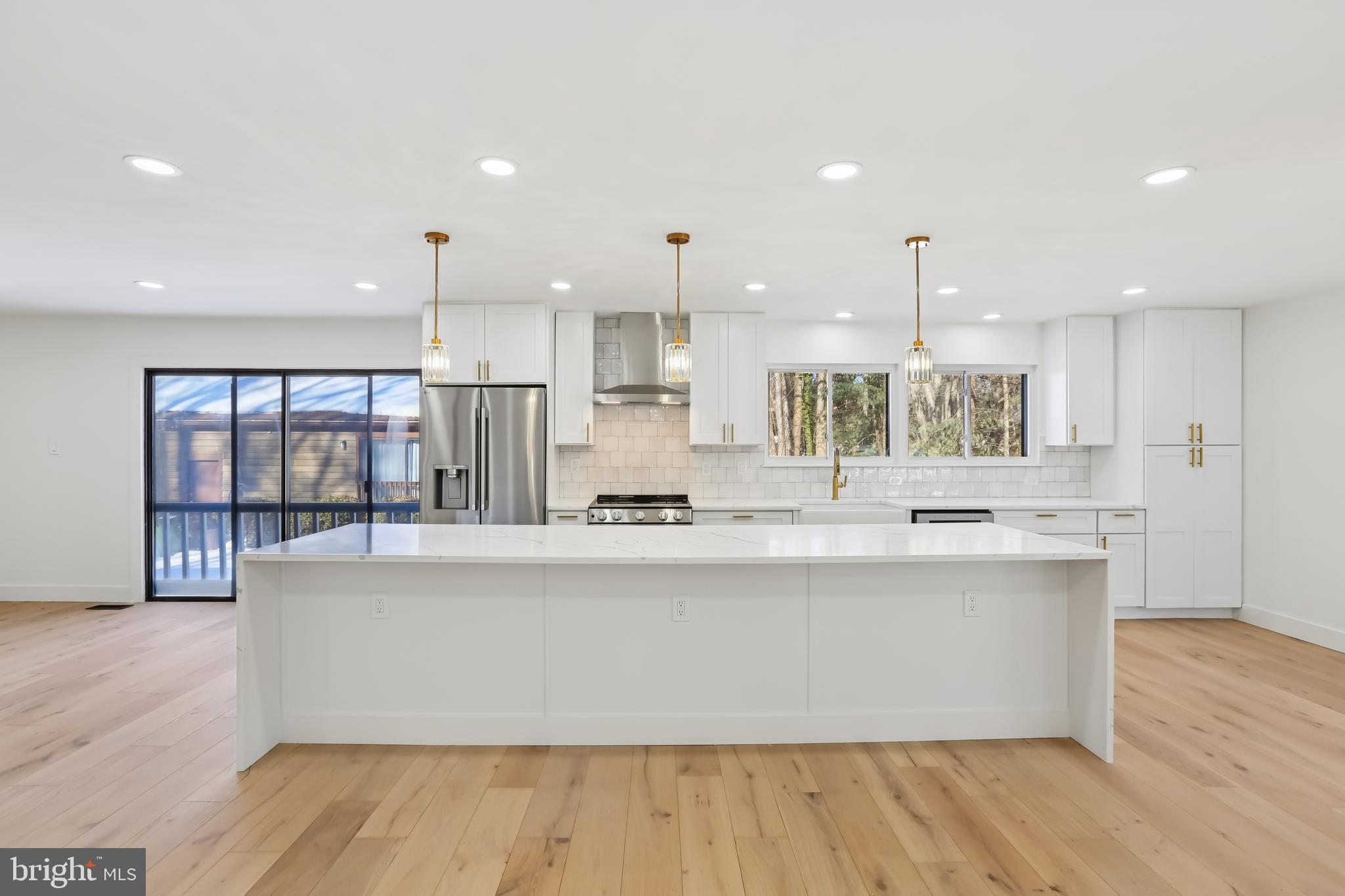 VILLAGE OF HICKORY RIDGE - Residential