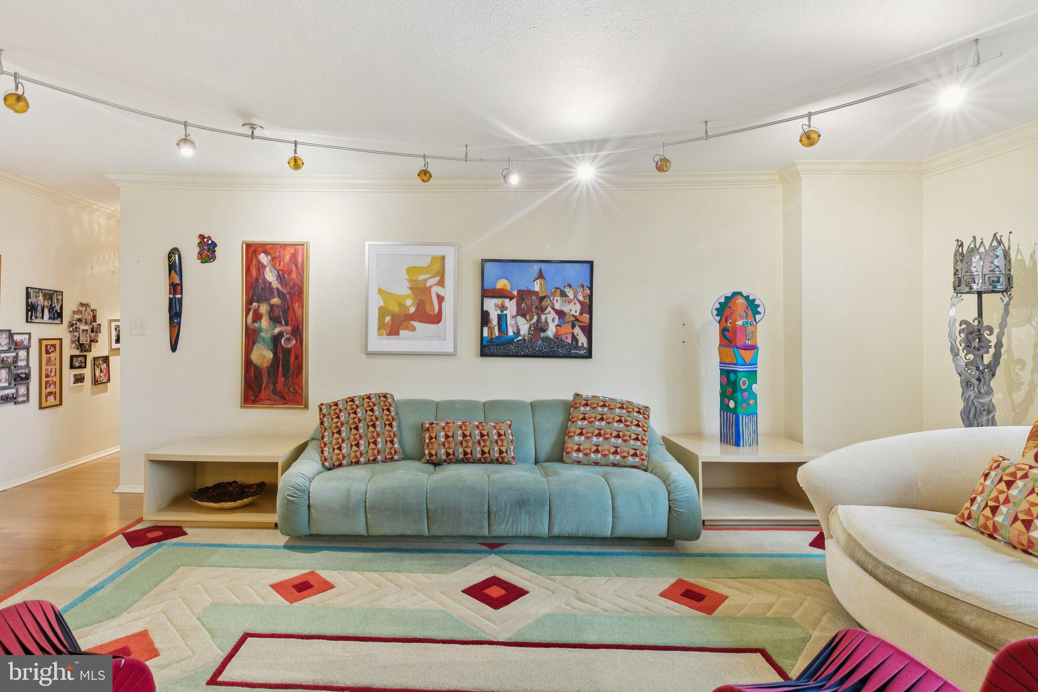 RITTENHOUSE SQUARE - Residential