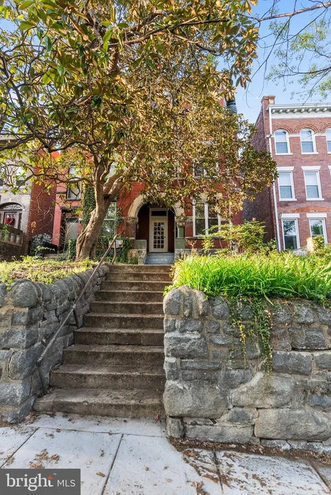 1223 Euclid Street NW, Washington, DC MLS: DCDC2195792