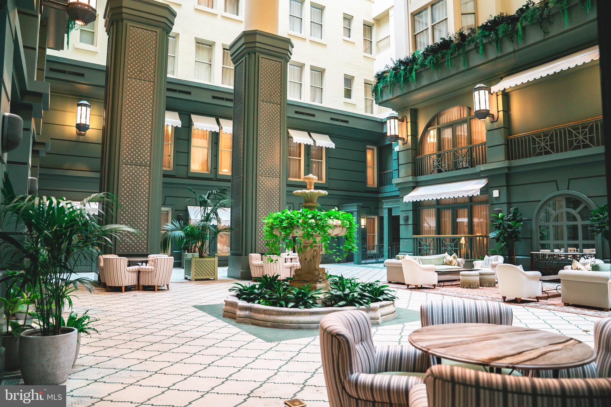 CENTER CITY - Residential Lease