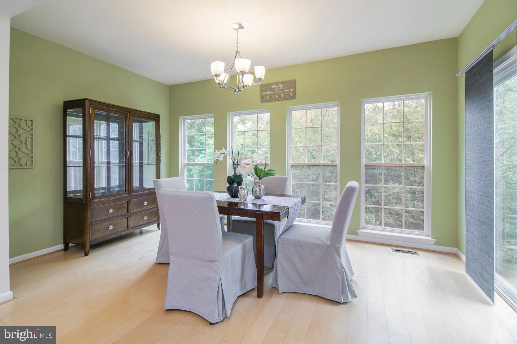 DEVON COURT - Residential Lease