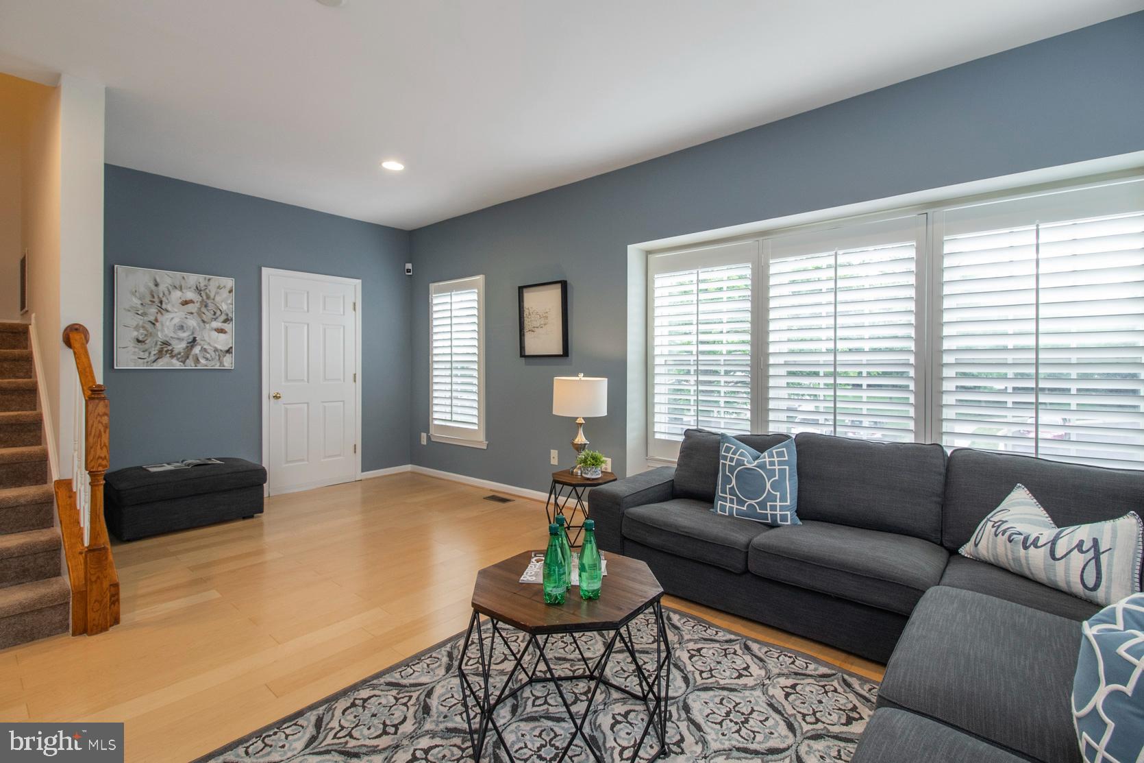 DEVON COURT - Residential Lease