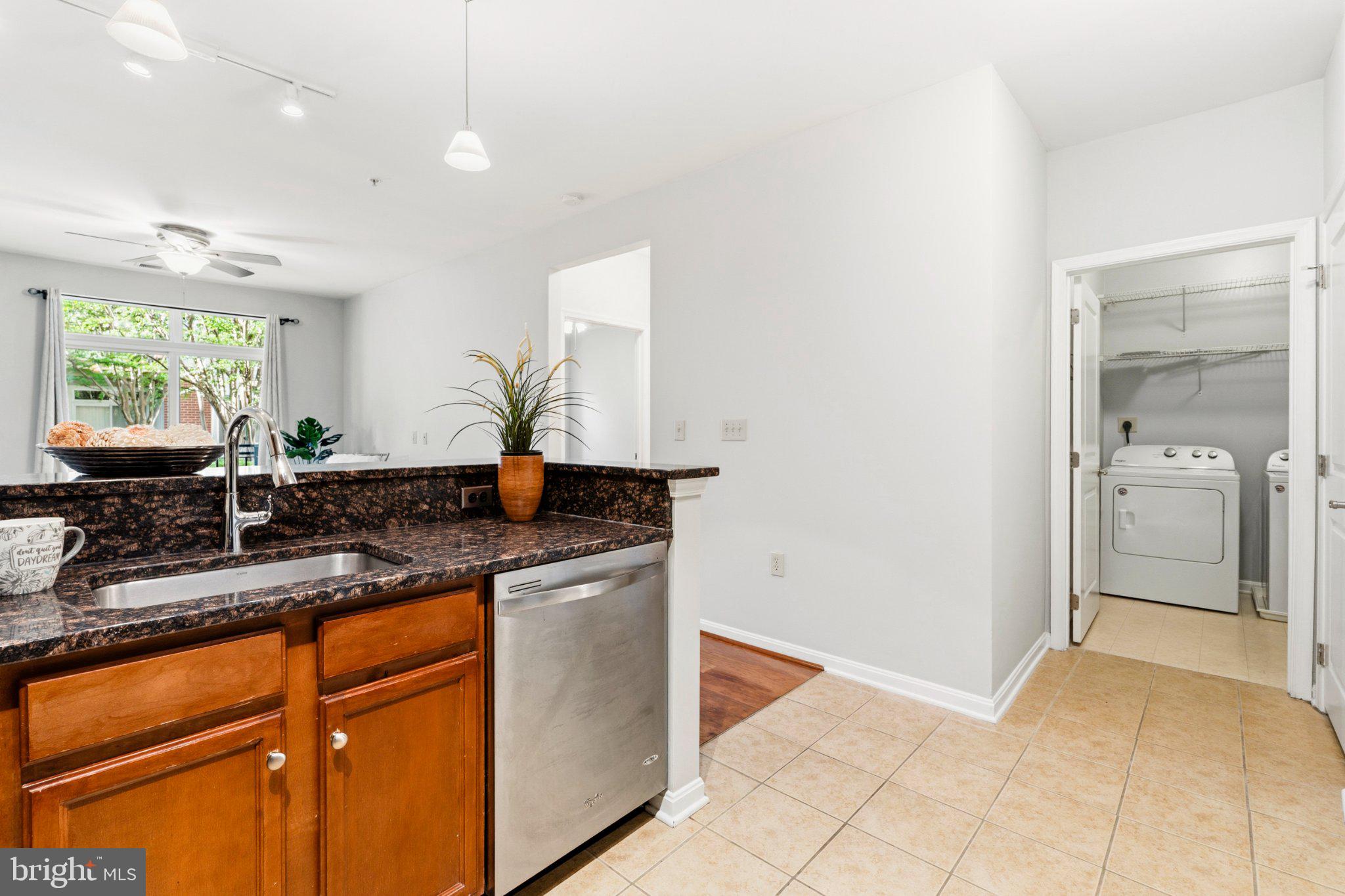 HALSTEAD AT THE METRO II - Residential