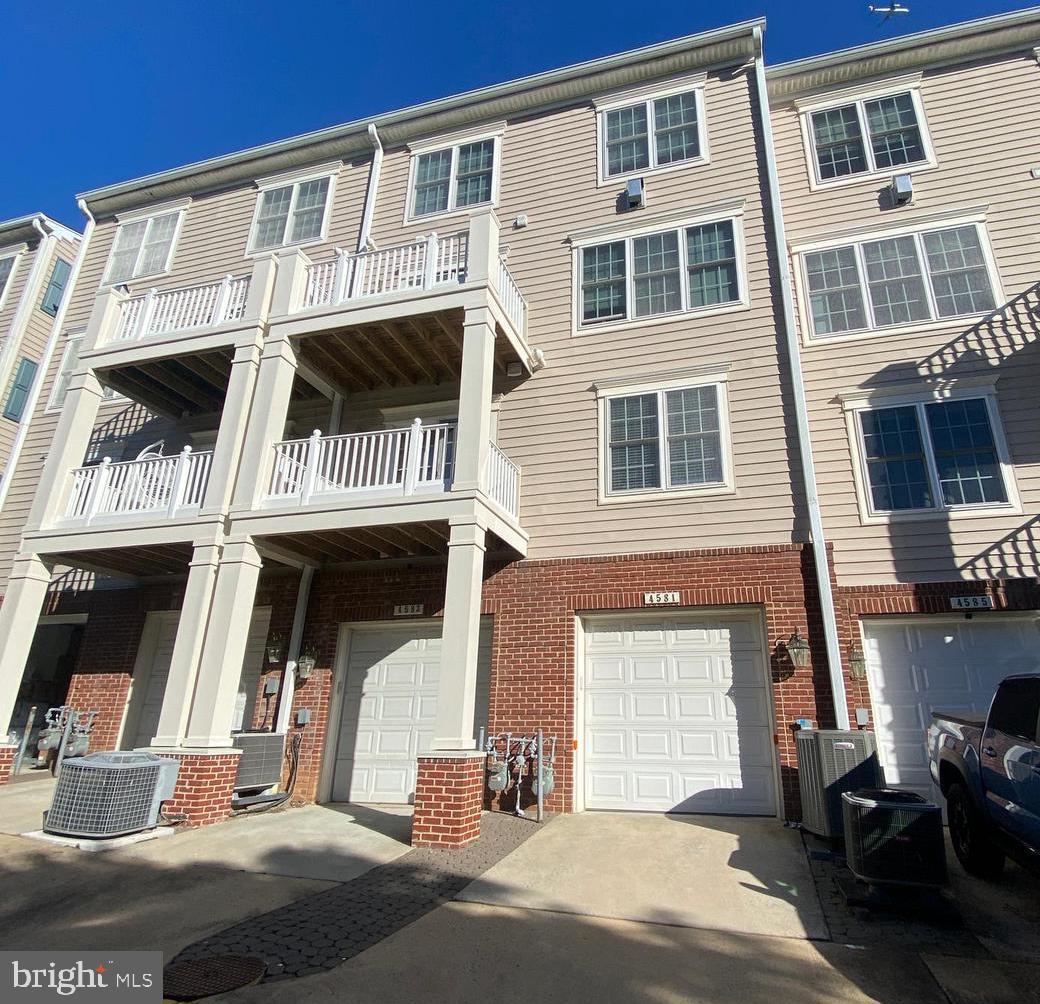 RESIDENCES AT FAIR CHASE - Residential Lease