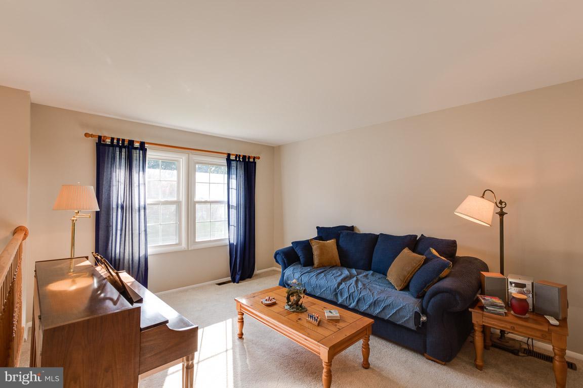 ST CHARLES SUB - CARRINGTON - Residential Lease