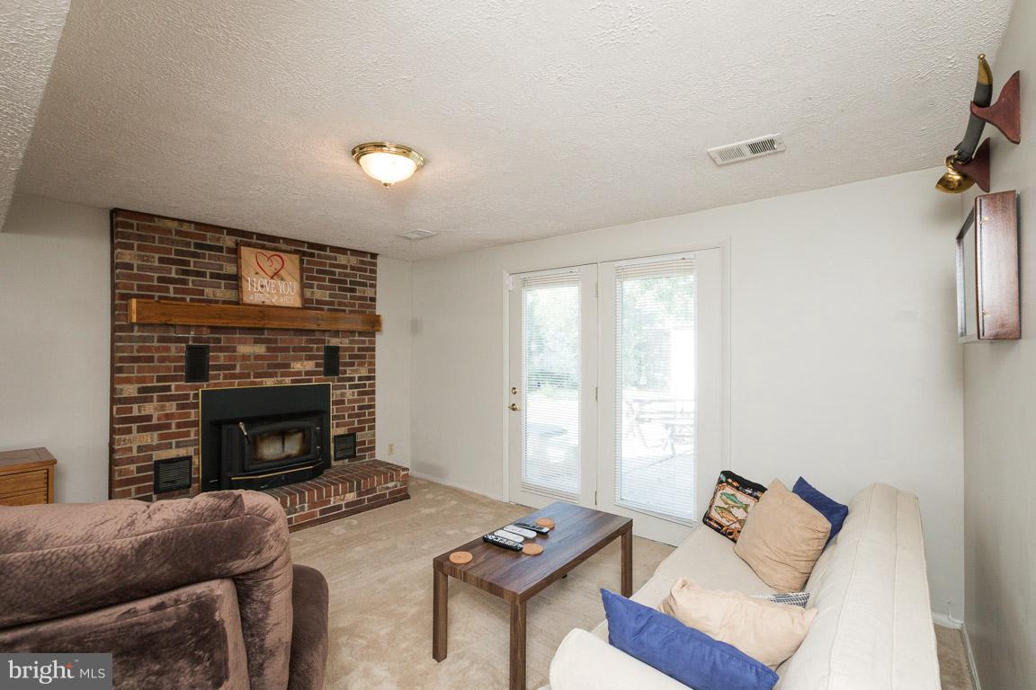 ST CHARLES SUB - CARRINGTON - Residential Lease