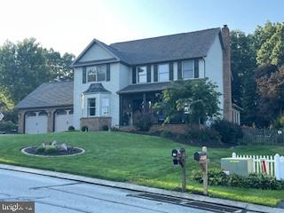 HALL ESTATES II - Residential