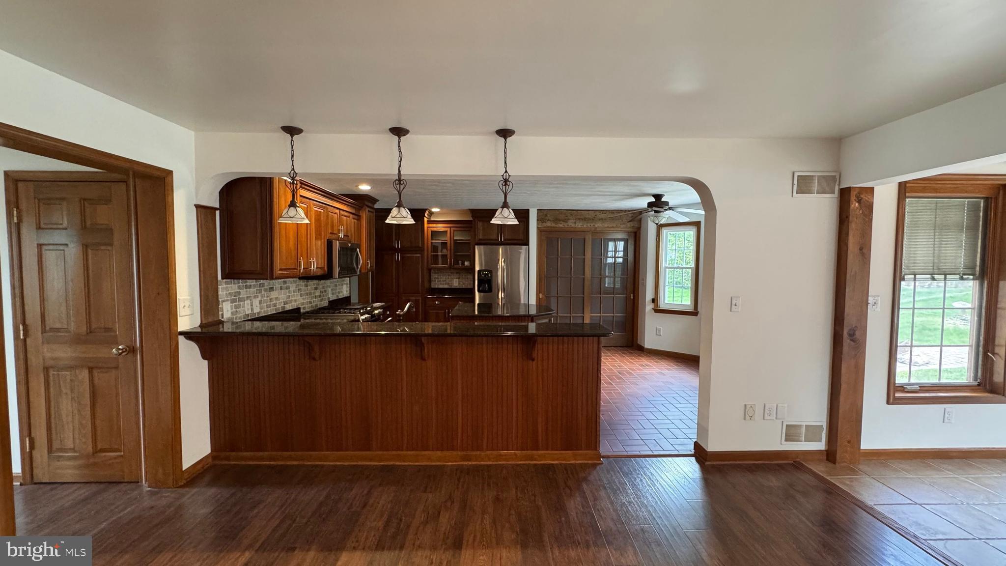 HALL ESTATES II - Residential