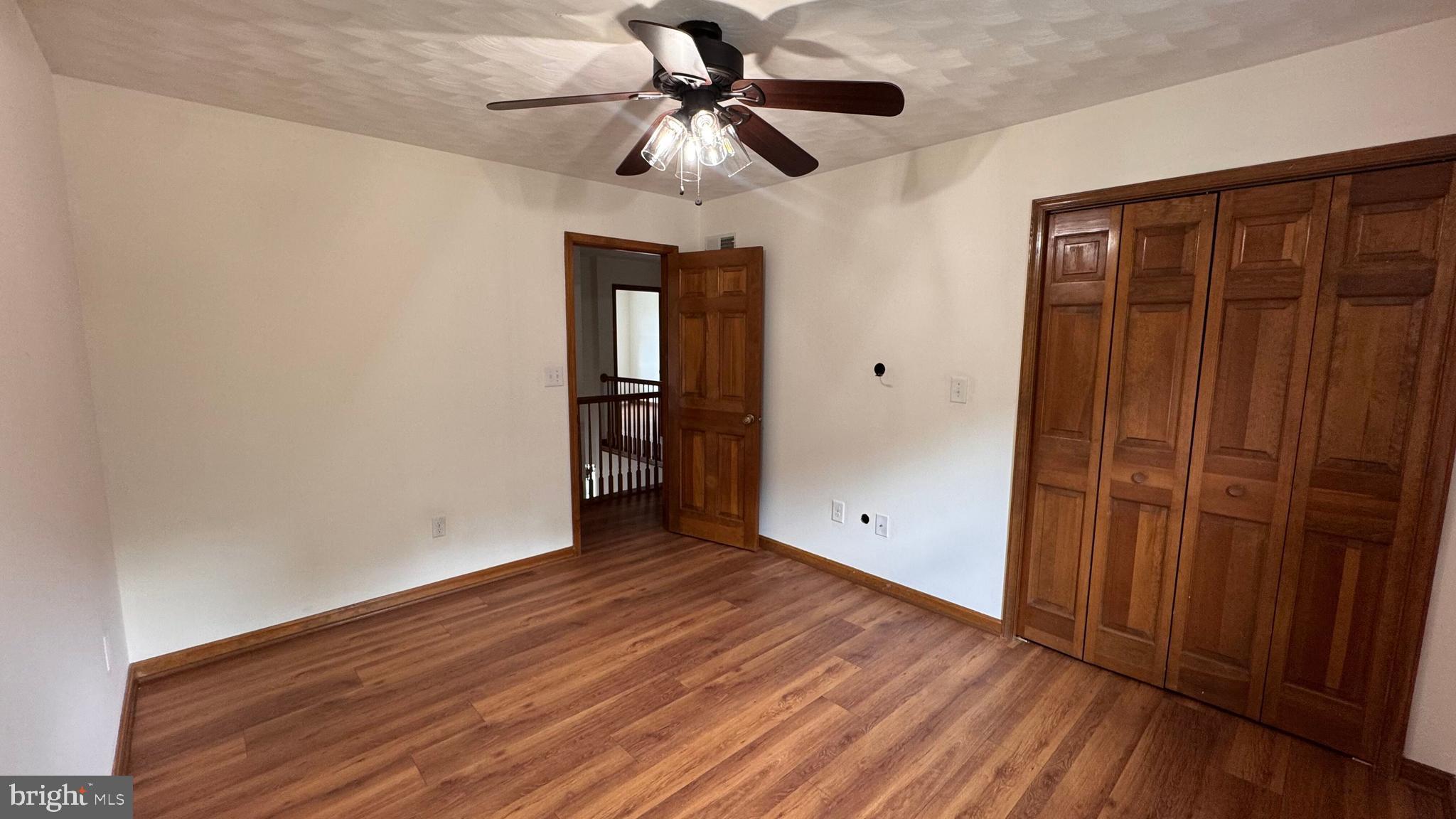 HALL ESTATES II - Residential